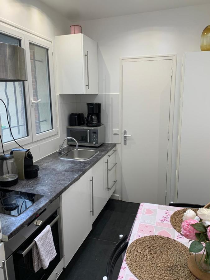Charmant Appartement - Paris 18 Zewnętrze zdjęcie